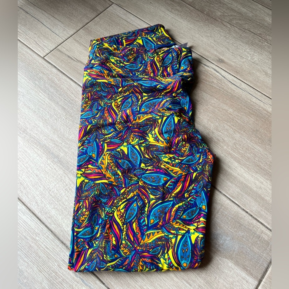 LuLaRoe Paisley